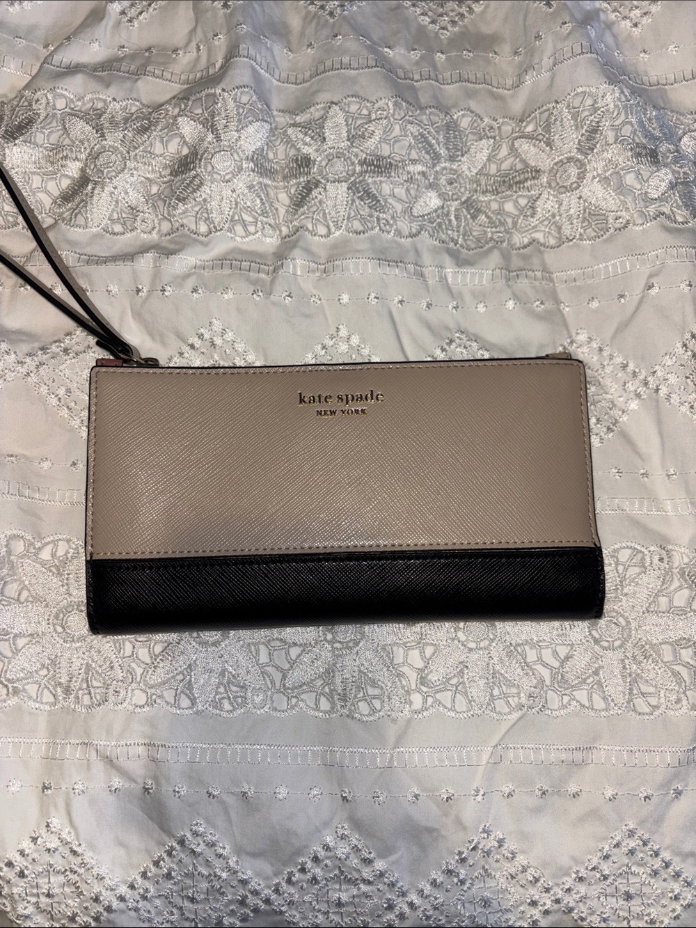 kate spade Two-Tone Taupe and Black Zip Wristlet Wallet